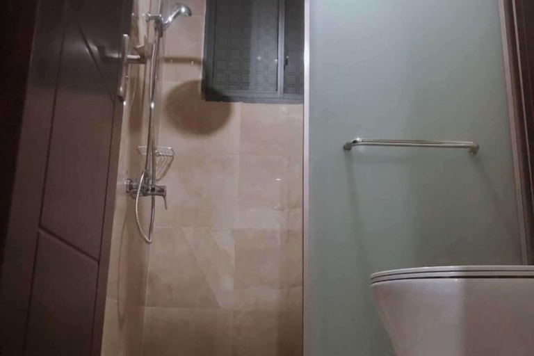 Bathroom 3, Hengfeng Hotel, Yongzhou