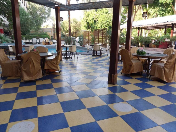 Food & Drinks 5, Rezeiky Hotel And Camp Luxor, Luxor