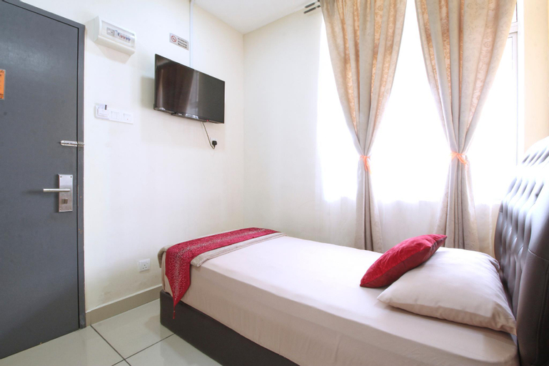 Bedroom 8