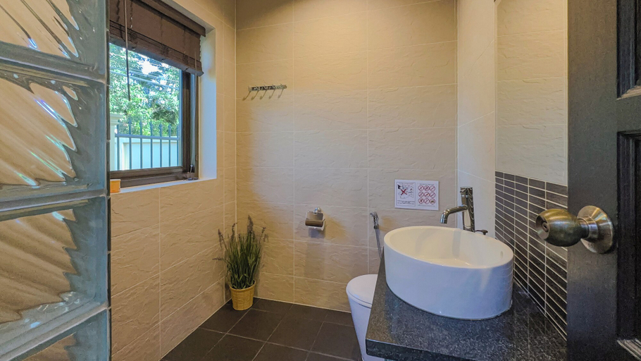Bathroom 4, Garden bungalows 4br with private pool, Phuket Island