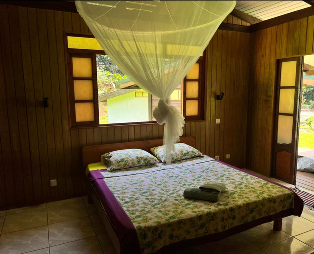 Others 2, Te Fare Manulani