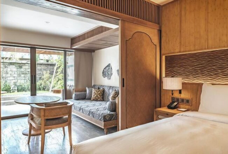 Bedroom 16