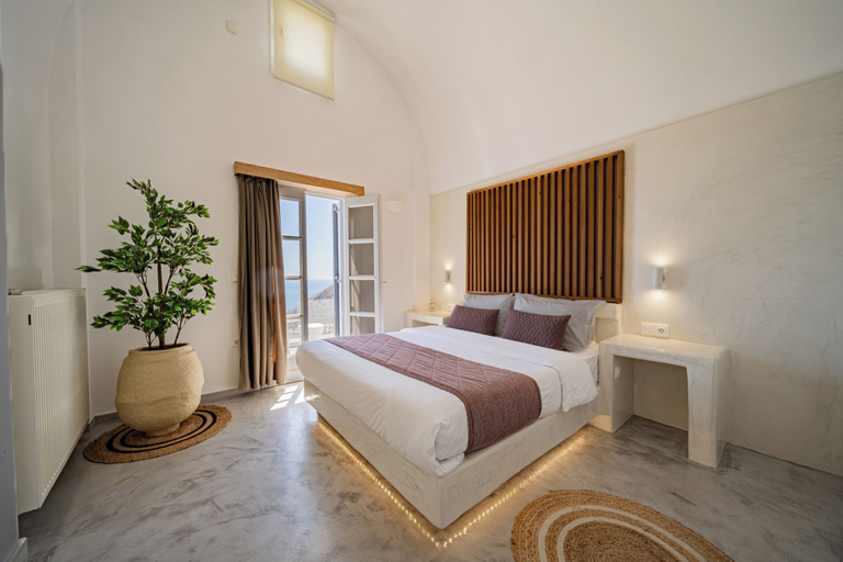 Bedroom 3, Bluewhite Suites & Villa Santorini, South Aegean