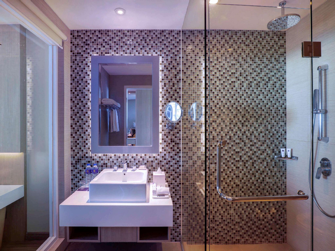 Bathroom 5