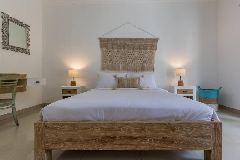Others 2, Central & Charming 3bedr with private pool, Badung