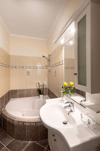 Bathroom 3, Villa Haven United, Peloponnese