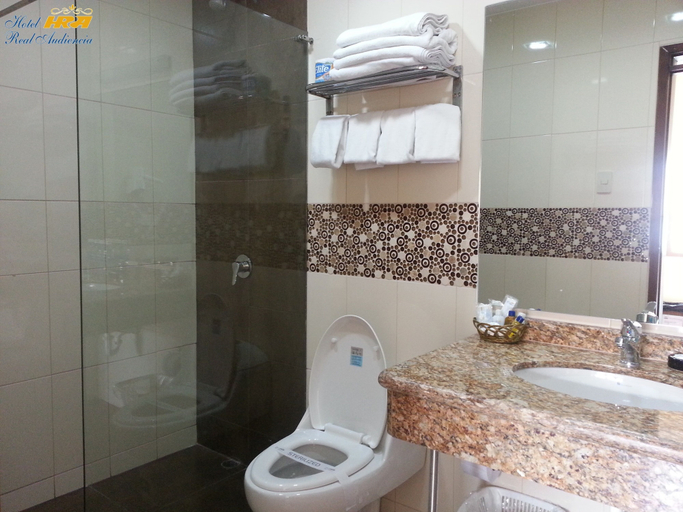Bathroom 3, Real Audiencia Hotel, Quito