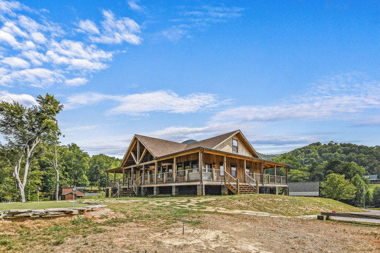 Exterior & Views 2, Just Like Paradise, Sevier