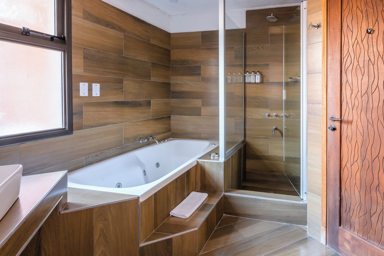 Bathroom 4, Lares de Chacras, Luján de Cuyo