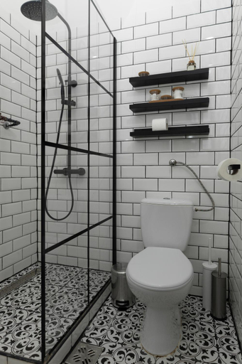 Bathroom 2, Square 2, Debrecen