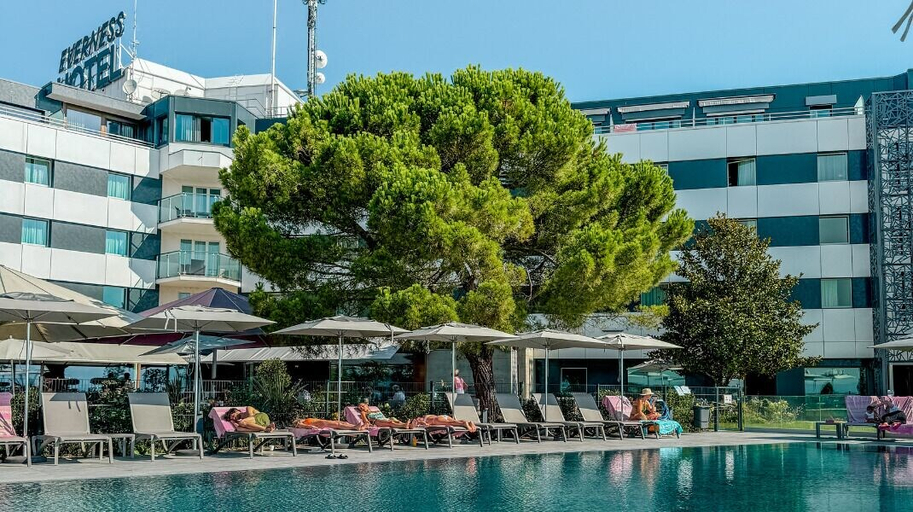 Sport & Beauty 3, Everness Hotel & Resort, Nyon