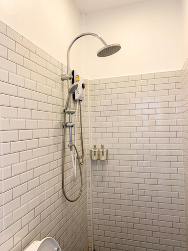 Bathroom 3, DOO KHAO, Non Din Daeng