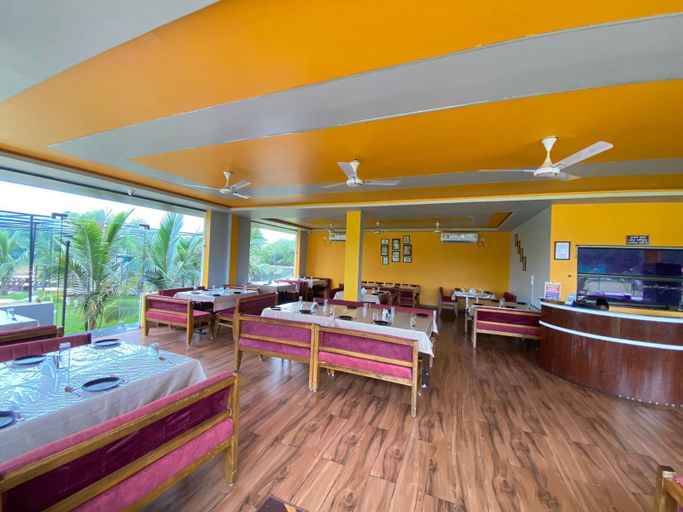 Food & Drinks, The River Park Resort, Bastar
