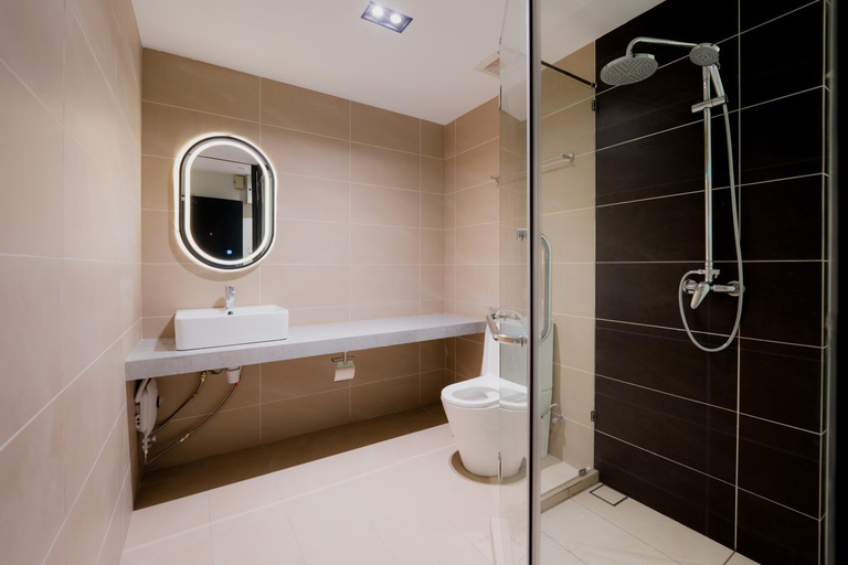 Bathroom 5, Matata Hotel Kota Kinabalu, Kota Kinabalu