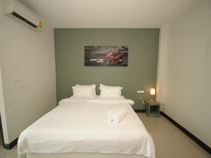 Bedroom 8