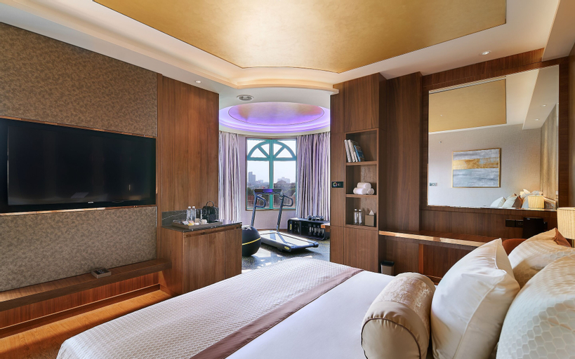 Bedroom 6