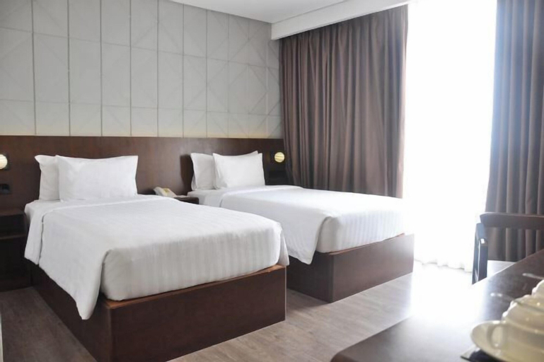 Bedroom 13