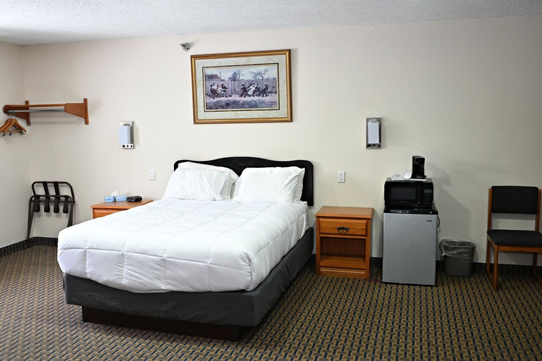 Hibbing Inn and Suites, Saint Louis