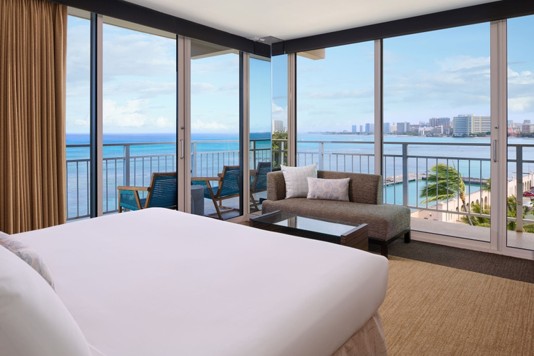 Bedroom 2, Kaimana Beach Hotel, Honolulu
