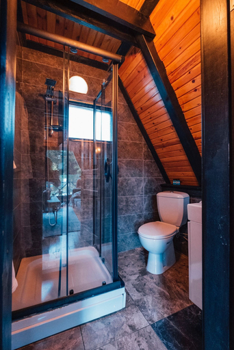 Bathroom, Sapanca Saklı Bungalov, Izmit