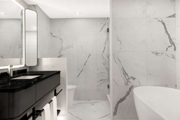 Bathroom 4, Revery Toronto Downtown, Curio Collection by Hilton, Toronto