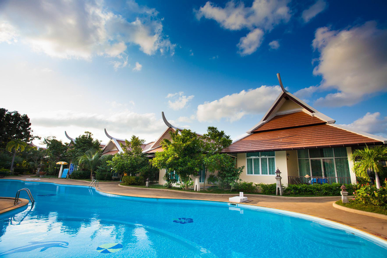 Swimming Pool 10