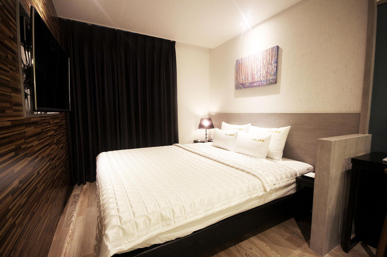 Bedroom 21