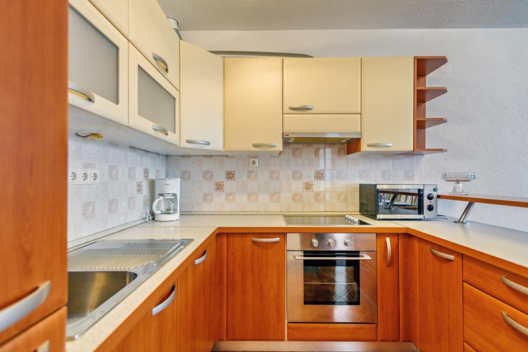 Others 2, Comfort apartments in peaceful area Zadar - with garden, Zadar