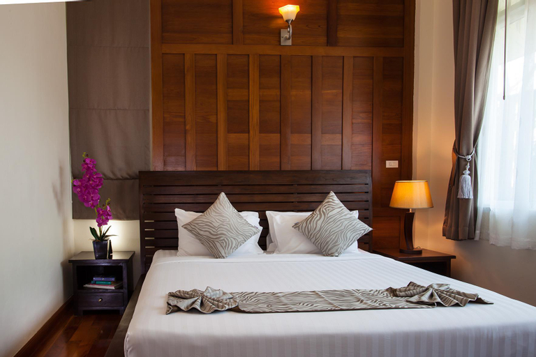Bedroom 8