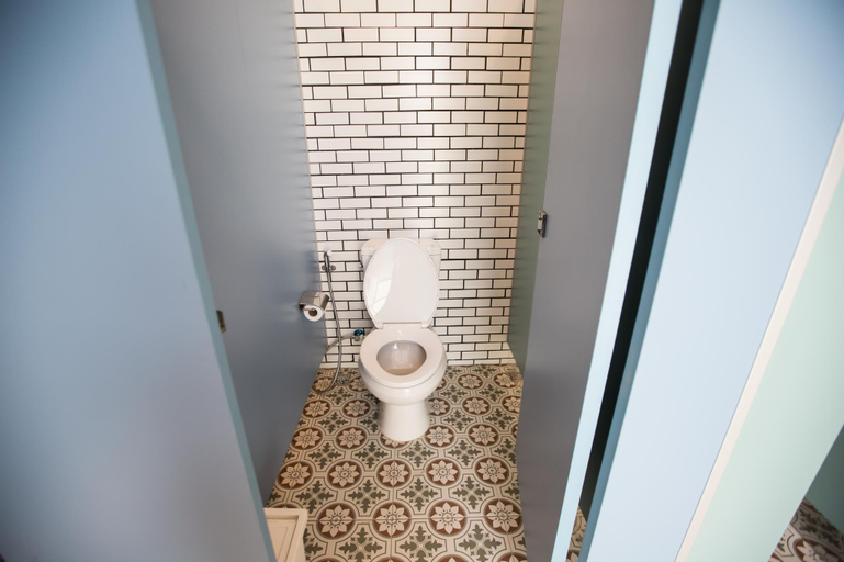 Bathroom 3
