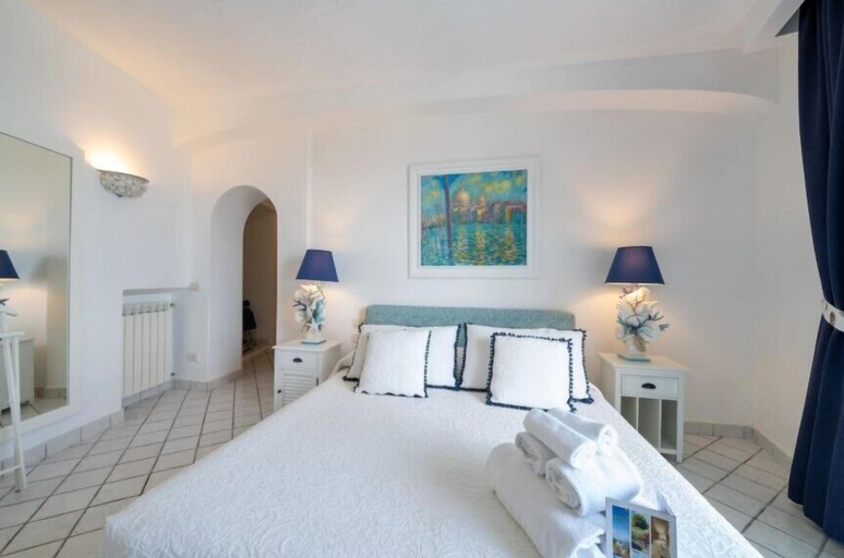 Bedroom 2, Relais Bijoux B&B, Napoli
