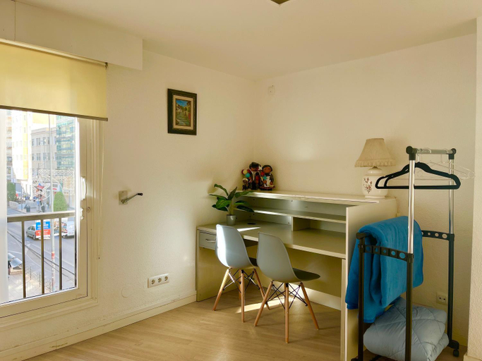 Others 3, Guest House Leo, Alicante