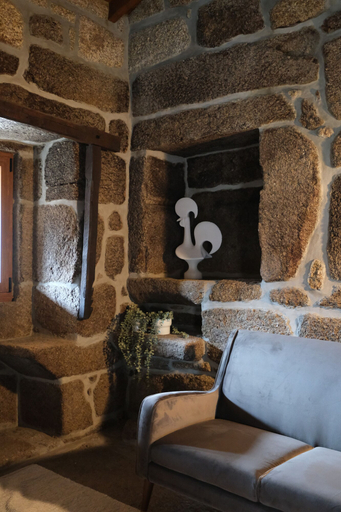 Public Area 3, JADS Guesthouse, Montalegre