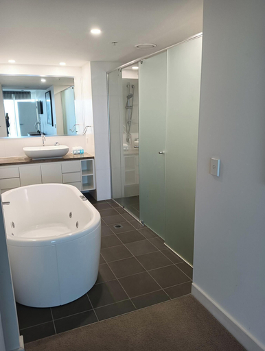 Bathroom 5, Kirra Surf Apartments, Gold Coast