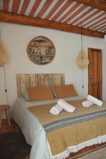 Bedroom 2, Le Mas des Perrines Maison d’Hotes, Vaucluse