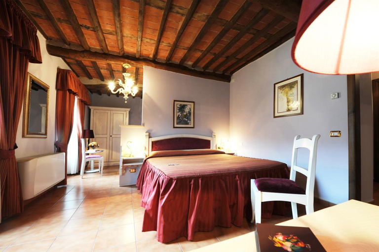 Others 5, Antica Locanda San Leonardo 1554, Lucca
