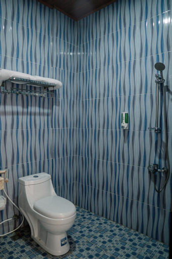 Bathroom 3