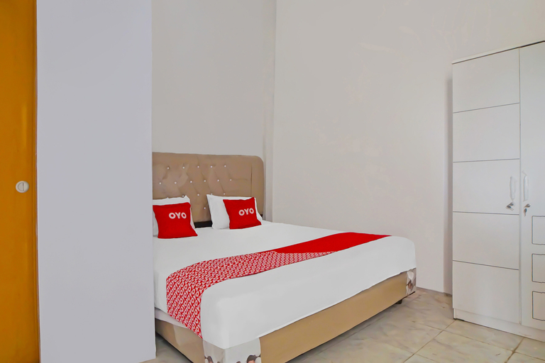 Bedroom 3, OYO 92578 Sri Ulina Homestay, Medan