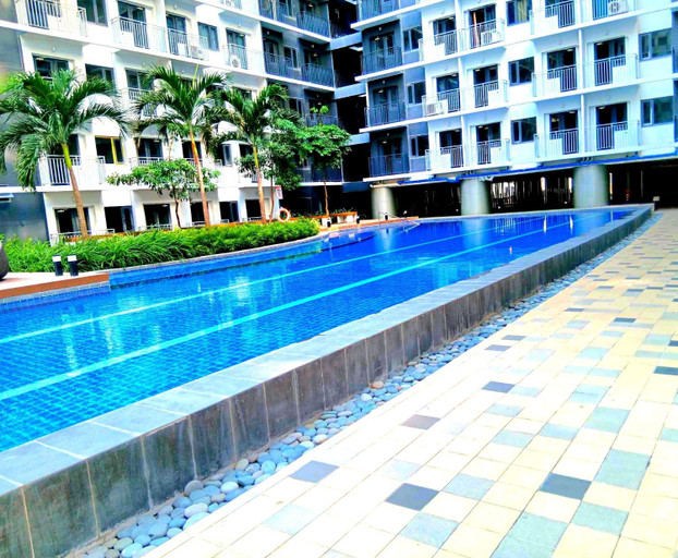 Others 5, A&R Condo by the Bay, Pasay City