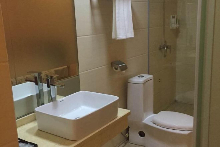 Bathroom 4, Qingyuan Dongguan Fengxiang Hotel, Qingyuan