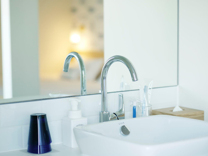 Bathroom 6