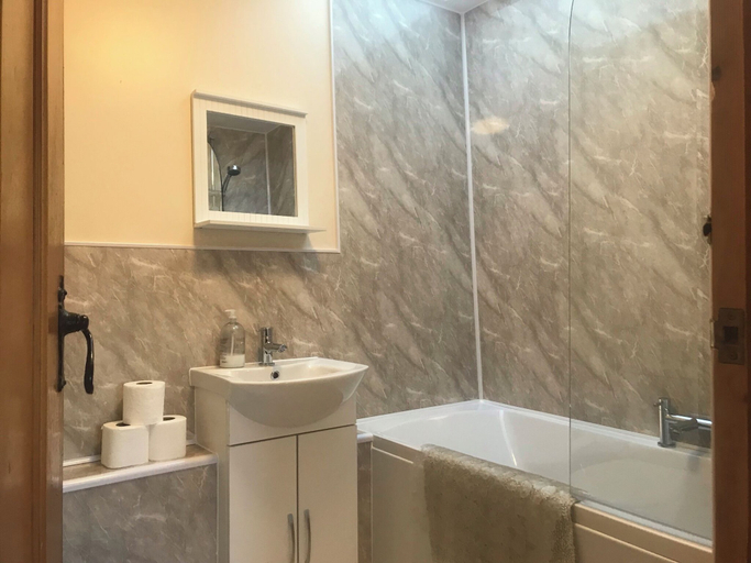 Bathroom, Recently Renovated 3-bed Apartment on Exmoor, Somerset