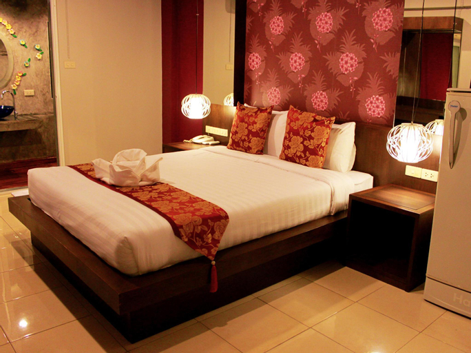 Bedroom 6