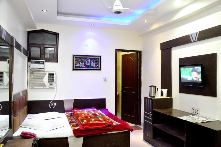 Bedroom 12