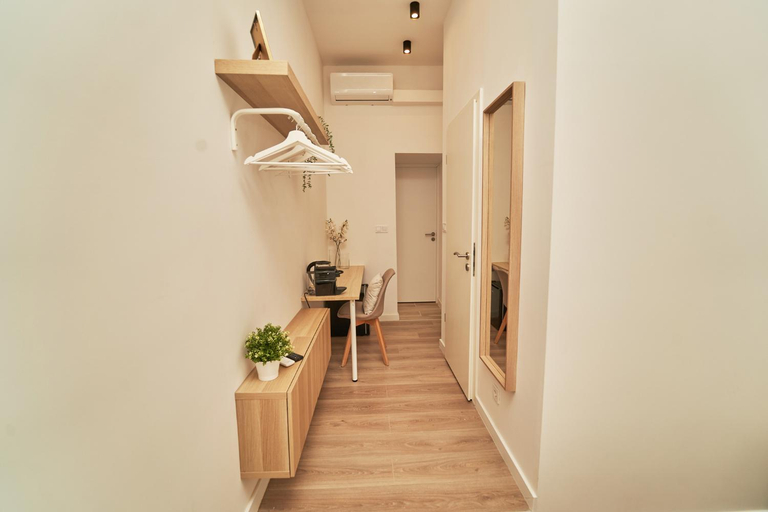 Others 5, AK7 Boutique Suites, Budapesti