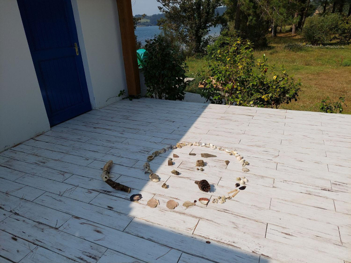 Others 2, Villa in Le Faou with Panoramic Sea Views, Finistère