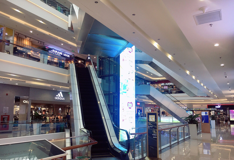 Food & Drinks, Royal Condotel in Vinhomes Metropolis, Ba Đình