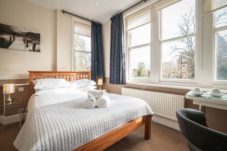 Bedroom 2, 100 Banbury road Oxford, Oxfordshire