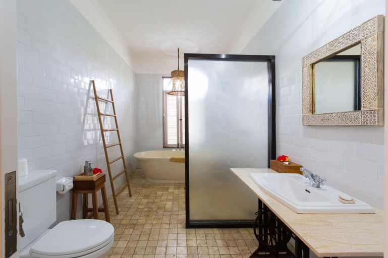 Bathroom 3