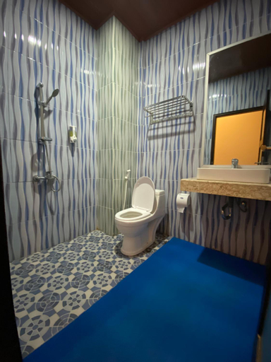 Bathroom 12